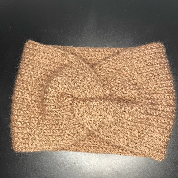 Messy bun ear warmers - Picture 4 of 9